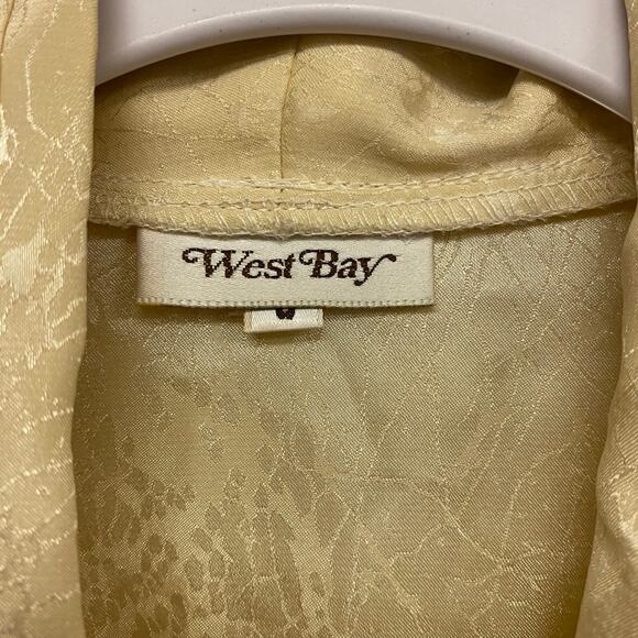 Vintage West Bay Womens Size 8 Satin Polyester Deep V Draped Blouse - Picture 2 of 8